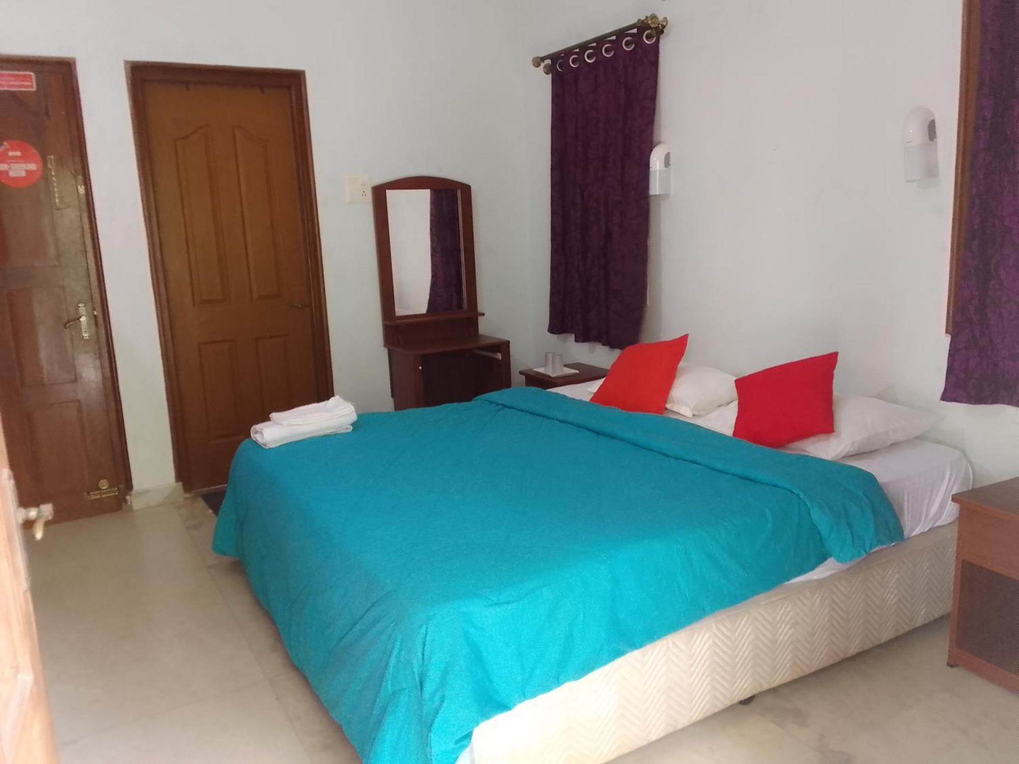 Peaceful Rooms At Pande Residency Patnem Beach Екстер'єр фото